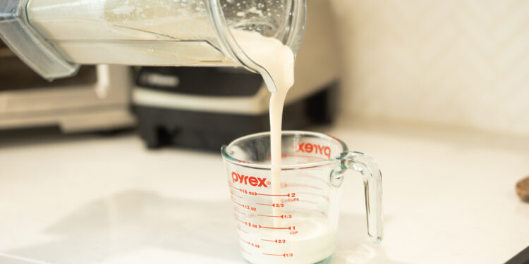 Simple Cashew Cream Recipe: No Overnight Soak!